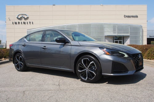 2025 Nissan Altima SR