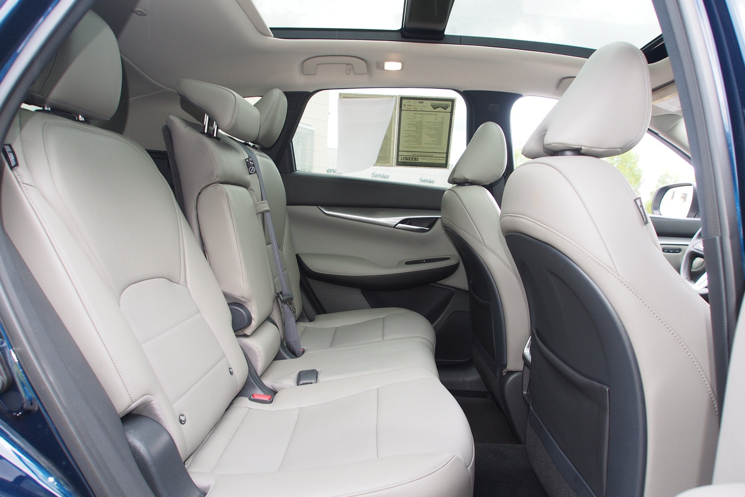 2023 INFINITI QX50 LUXE