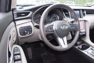 2023 INFINITI QX50 LUXE