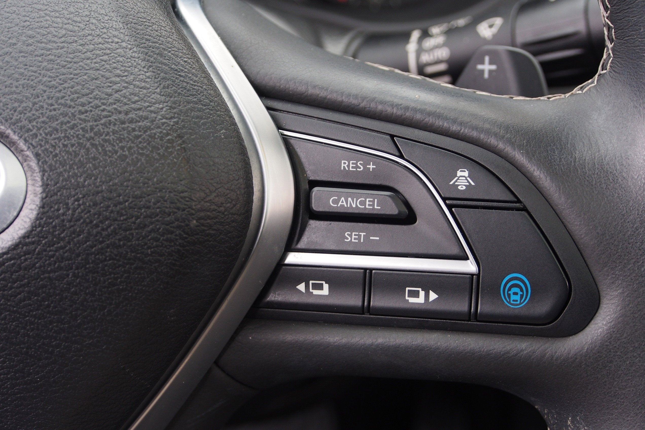 2022 INFINITI QX50 ESSENTIAL