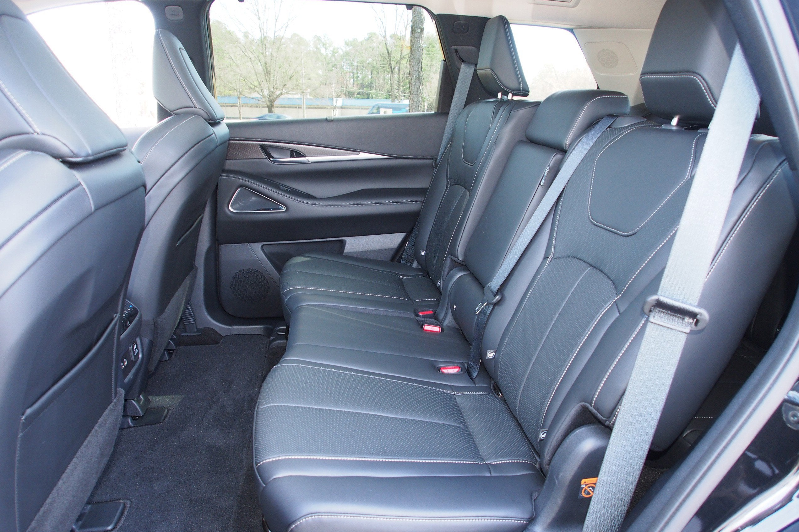 2025 INFINITI QX60 SENSORY