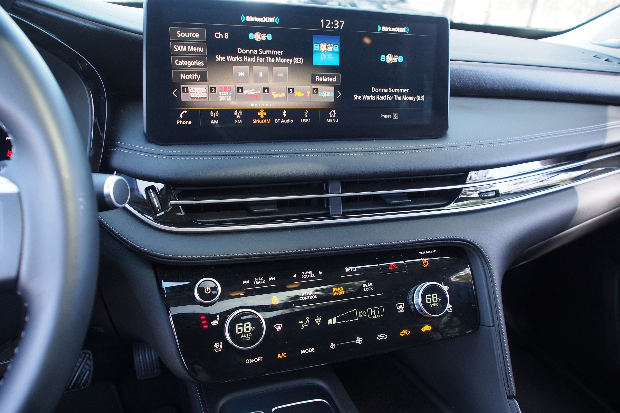 2025 INFINITI QX60 SENSORY