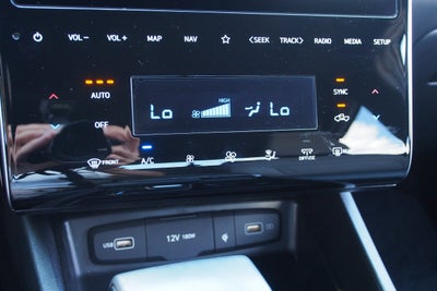 2023 Hyundai Santa Cruz SEL Premium