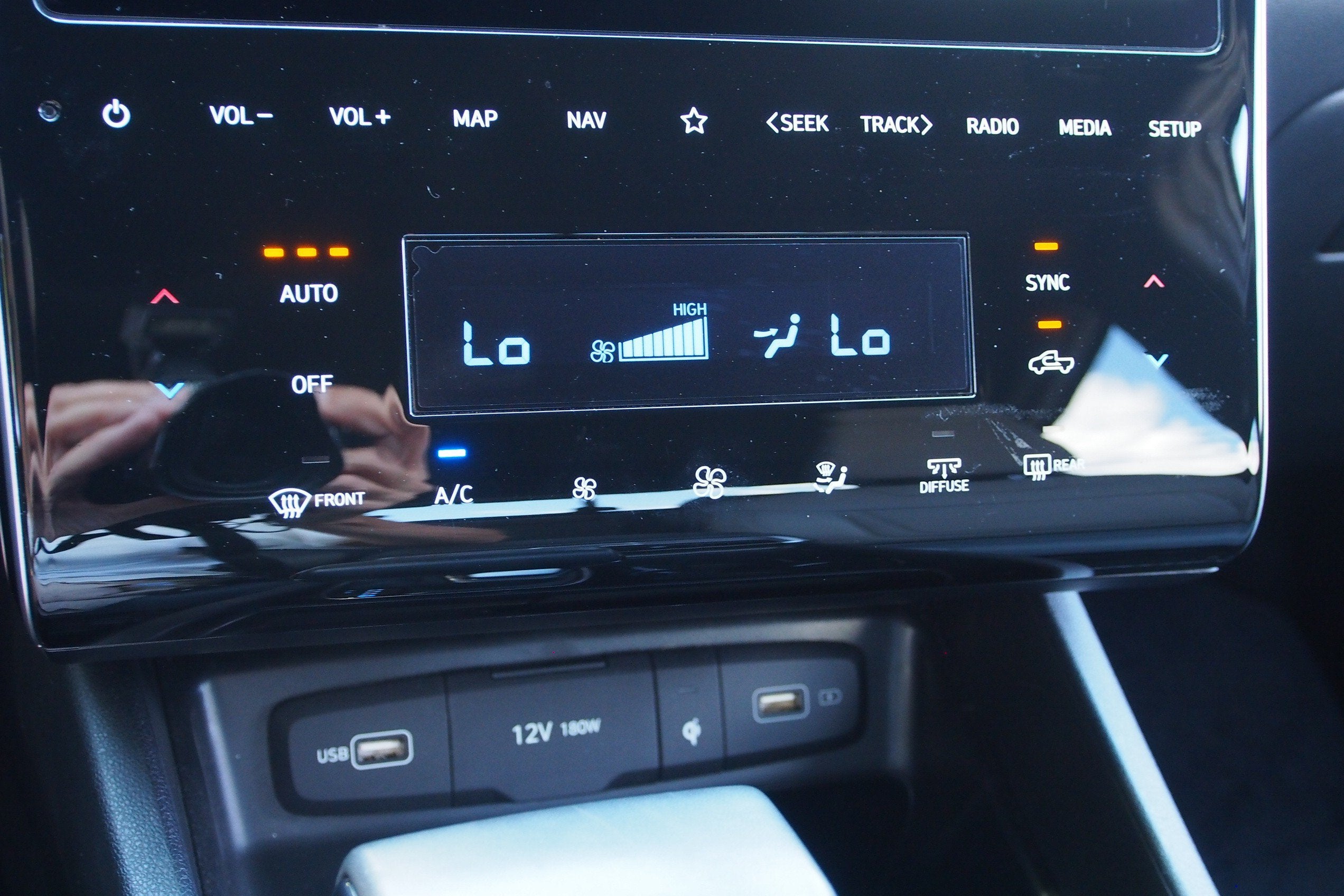 2023 Hyundai Santa Cruz SEL Premium