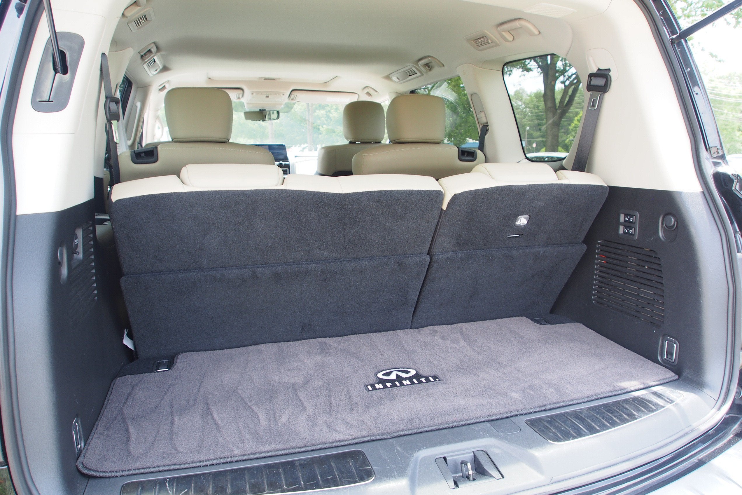 2024 INFINITI QX80 PREMIUM SELECT