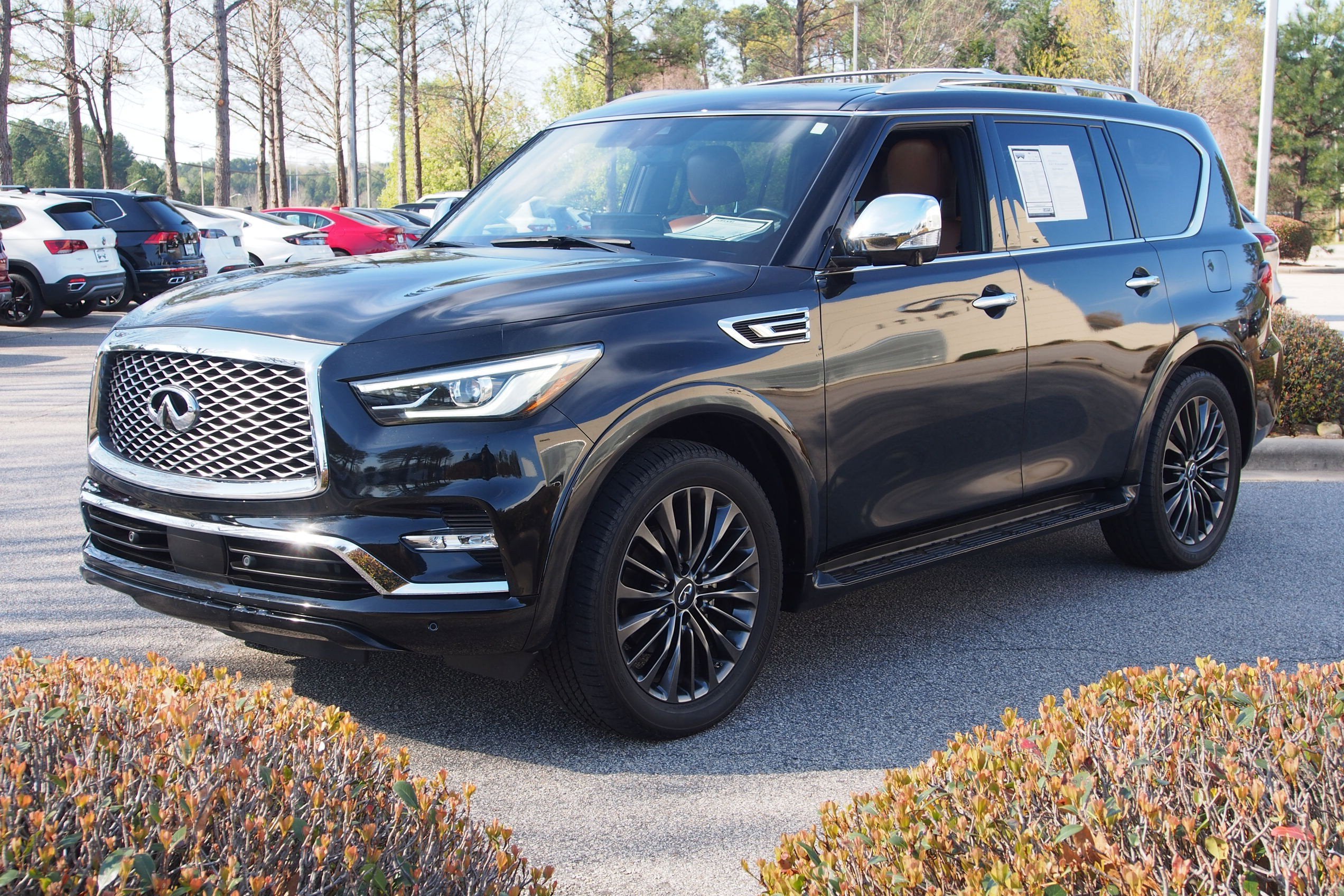 2024 INFINITI QX80 SENSORY
