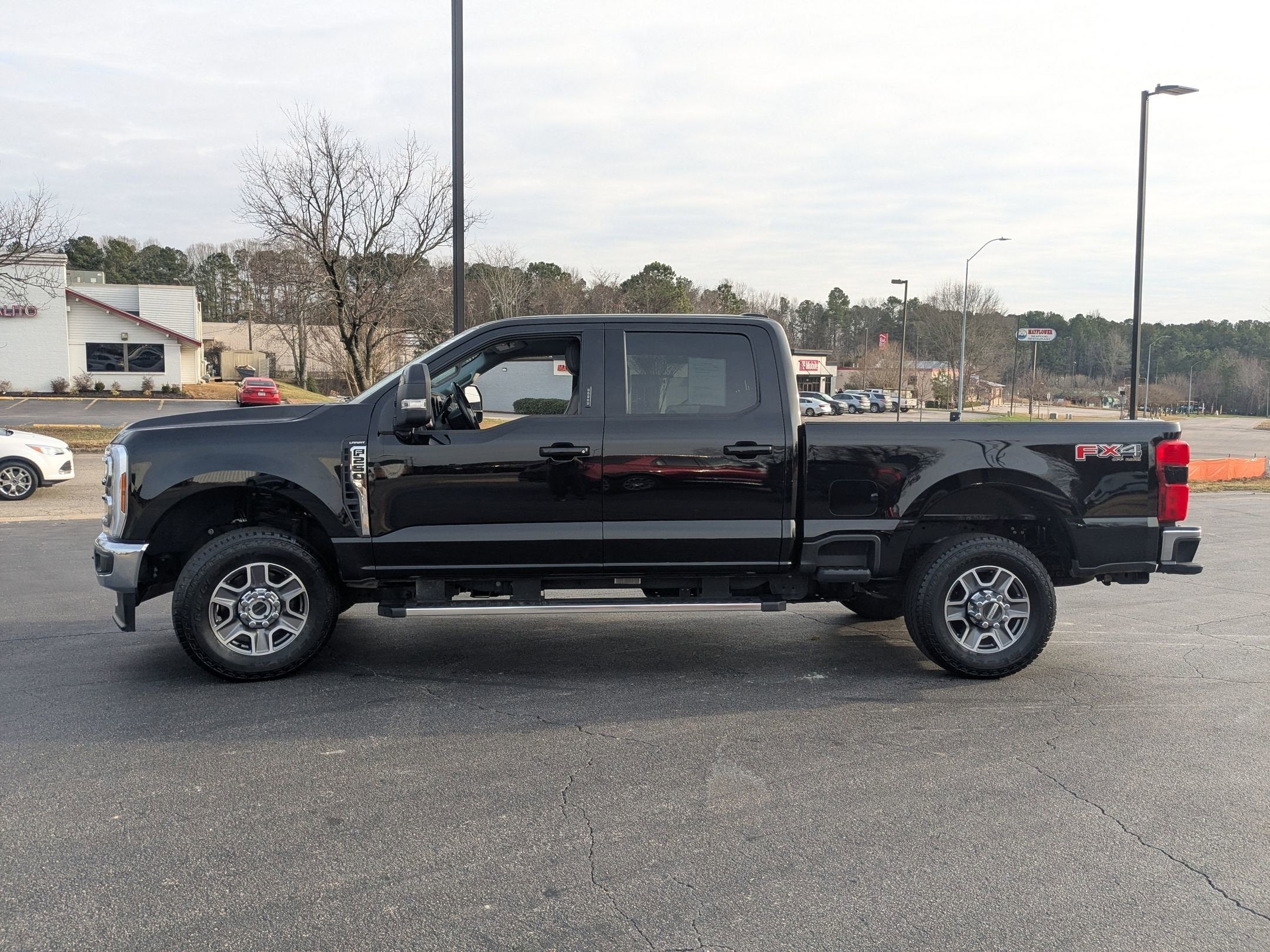 2024 Ford Super Duty F-250 SRW LARIAT