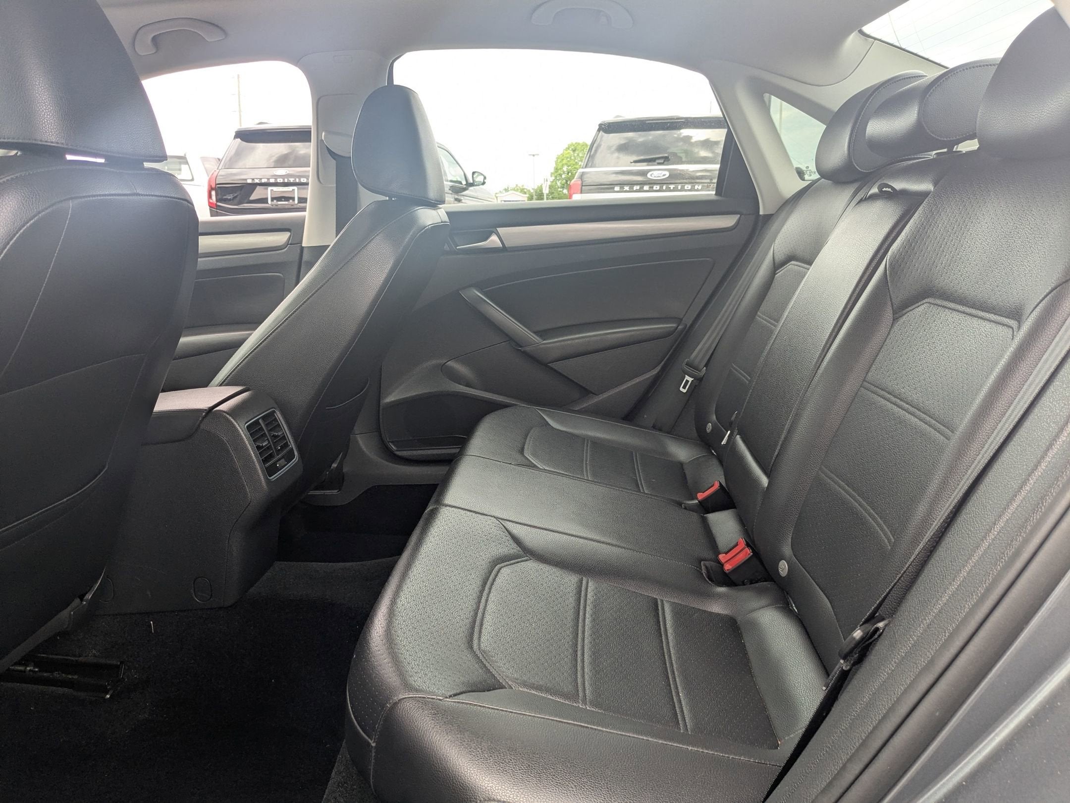 2014 Volkswagen Passat TDI SE