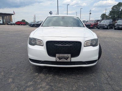 2023 Chrysler 300 Touring