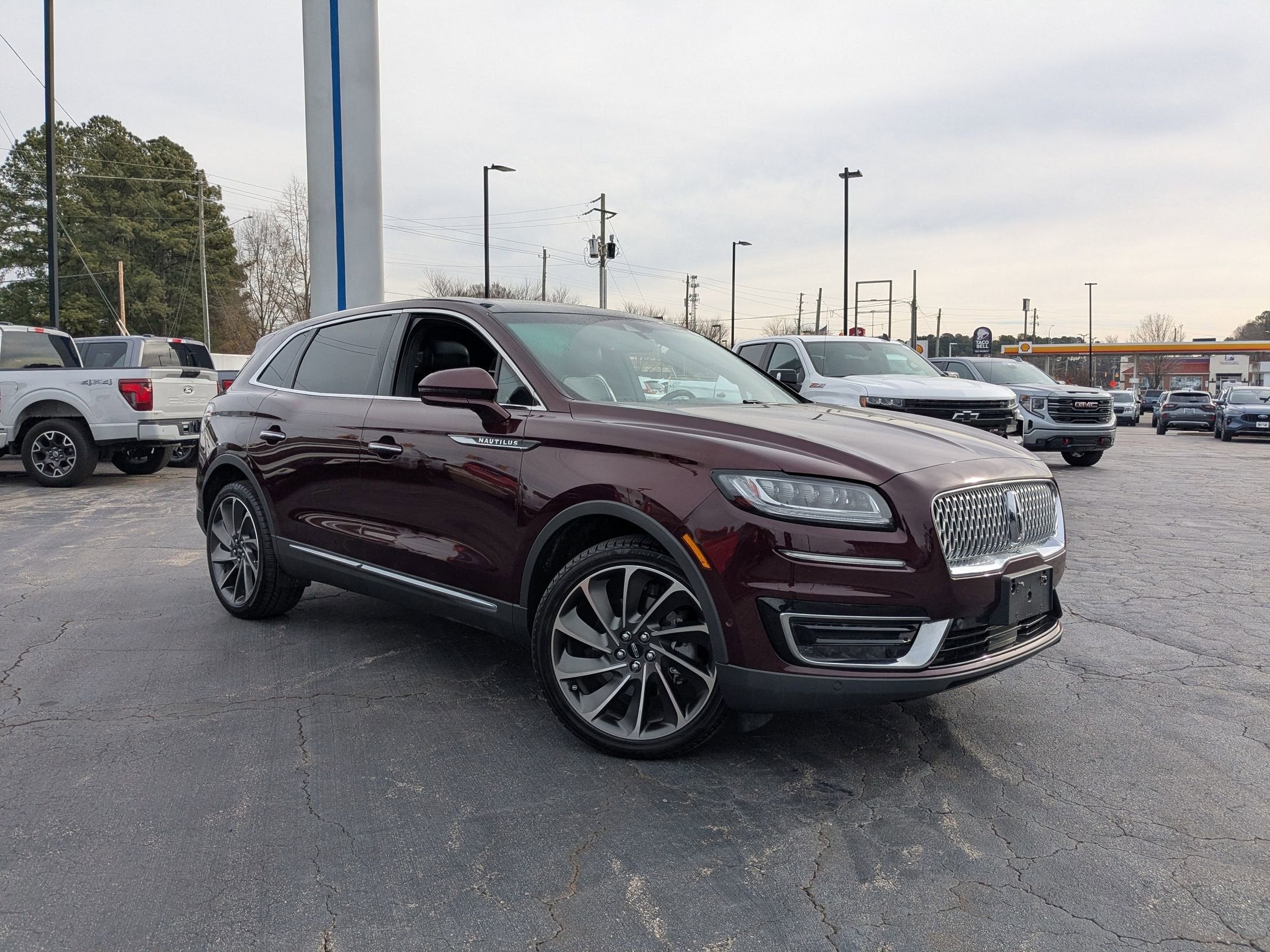 2019 Lincoln Nautilus Reserve