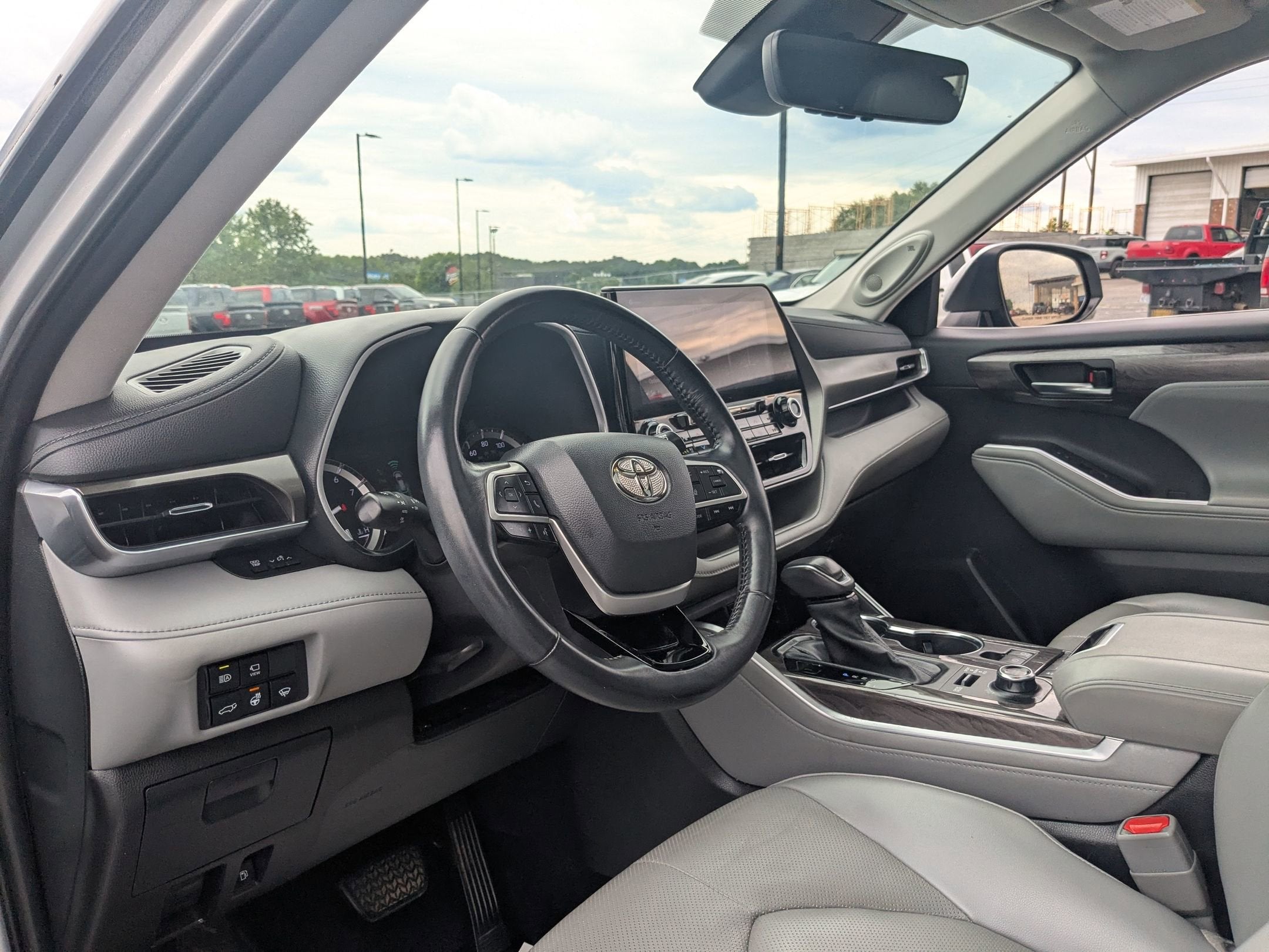 2022 Toyota Highlander Limited