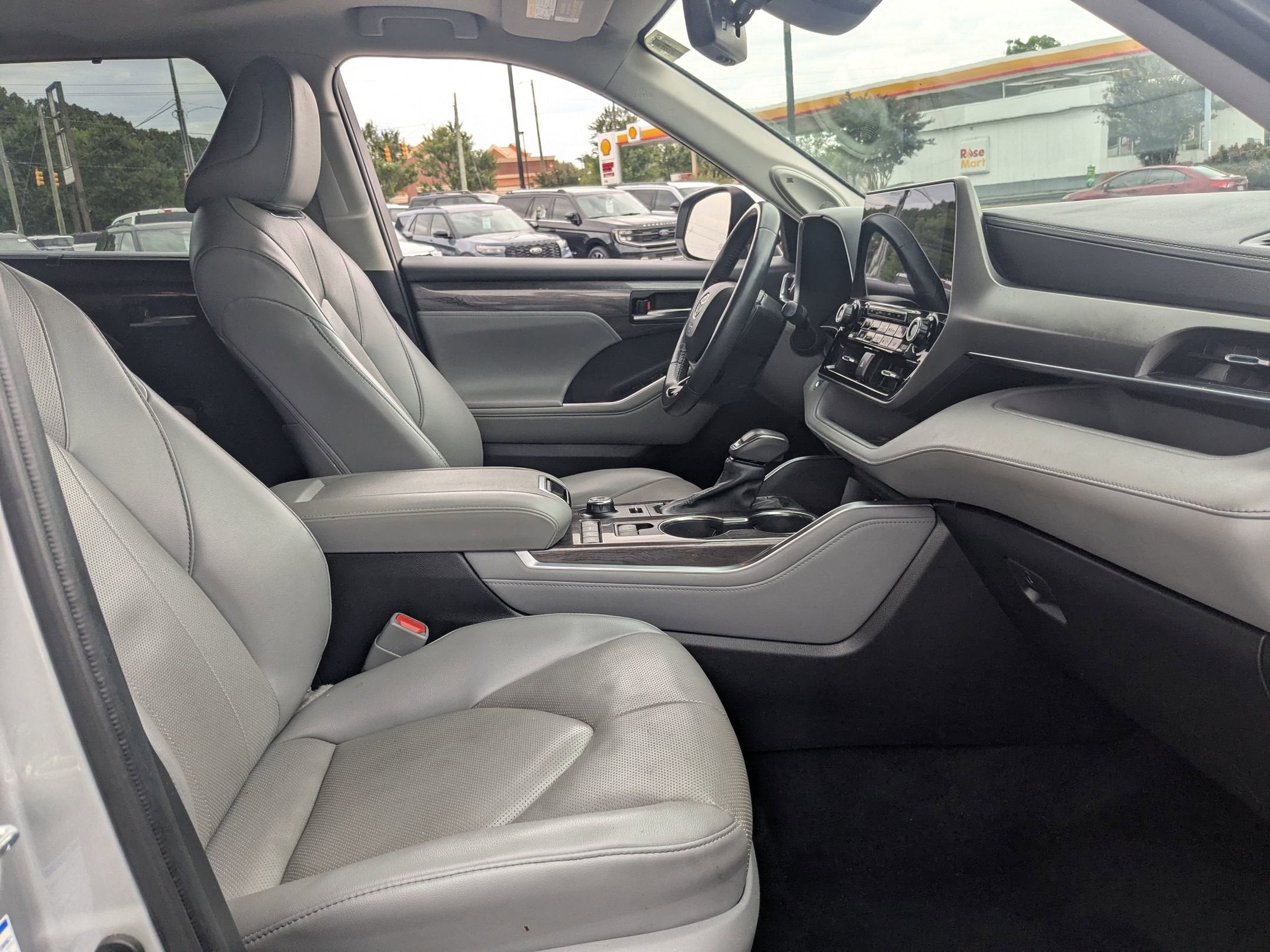 2022 Toyota Highlander Limited