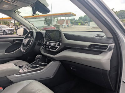 2022 Toyota Highlander Limited