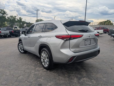 2022 Toyota Highlander Limited