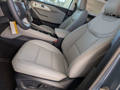 2026 Ford Explorer Active w/100A Pkg