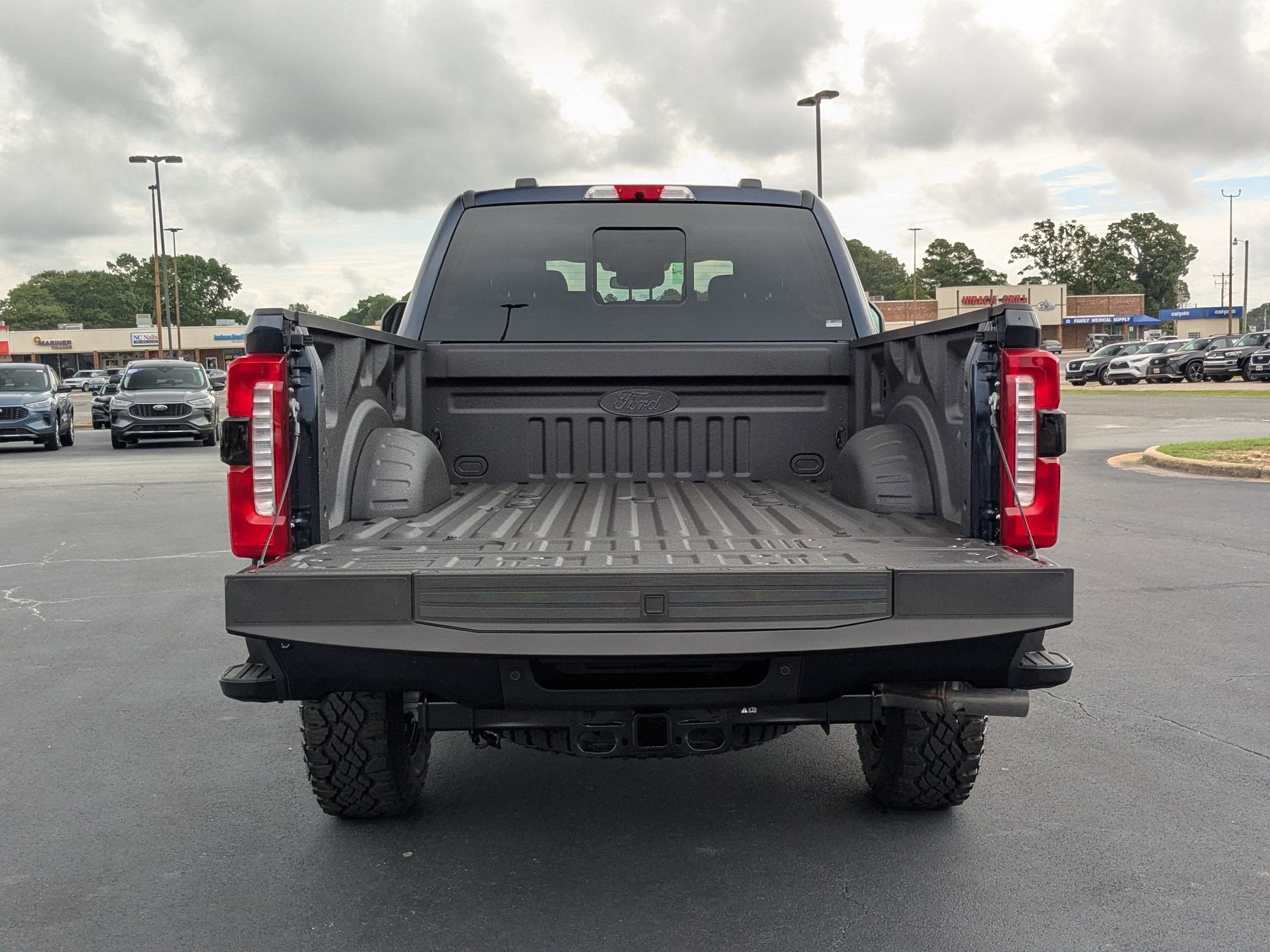 2025 Ford Super Duty F-350 SRW LARIAT
