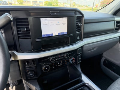 2025 Ford Super Duty F-350 DRW XLT