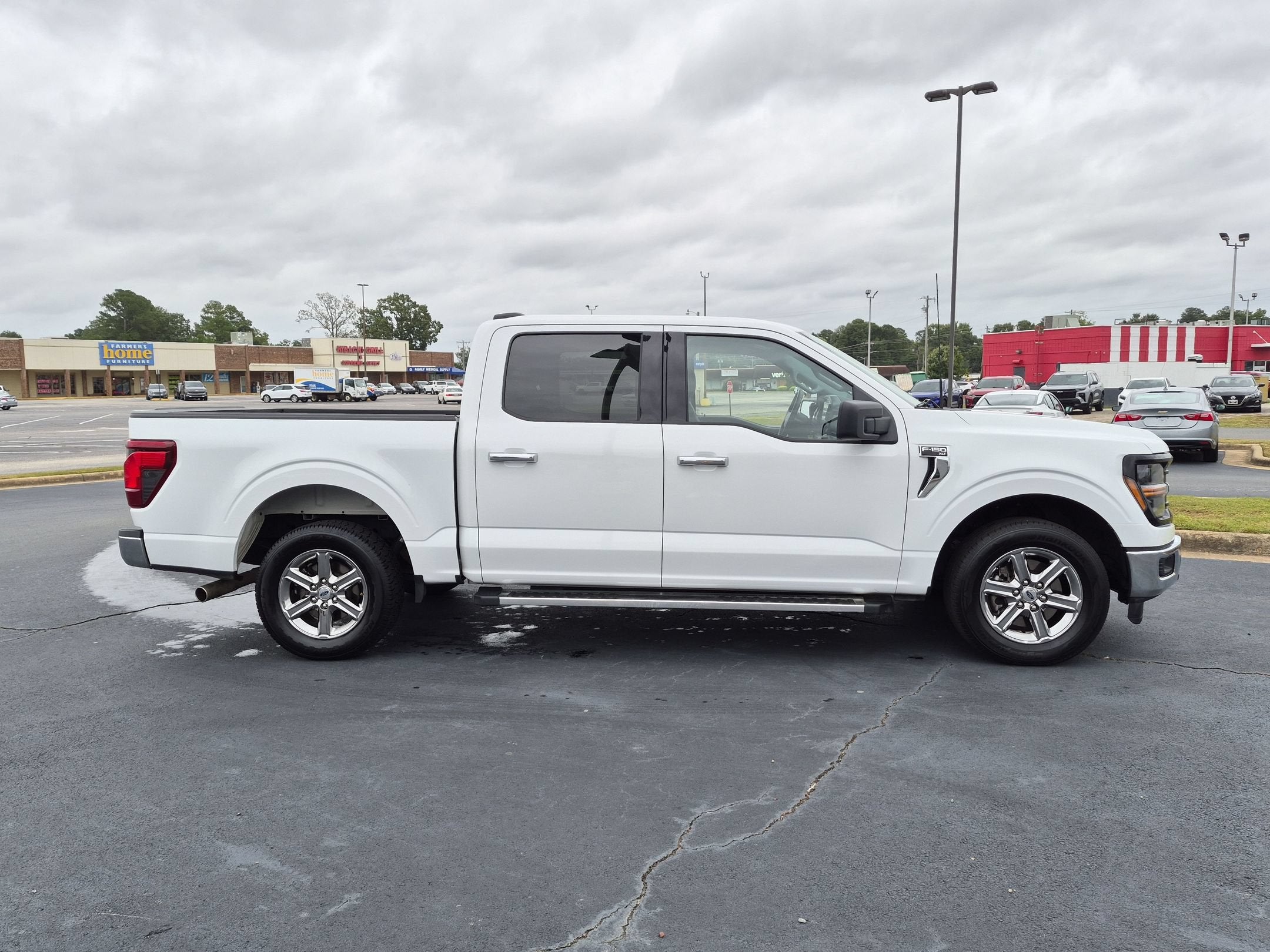 2025 Ford F-150 XLT