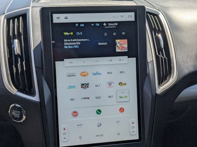 2022 Ford Edge SE