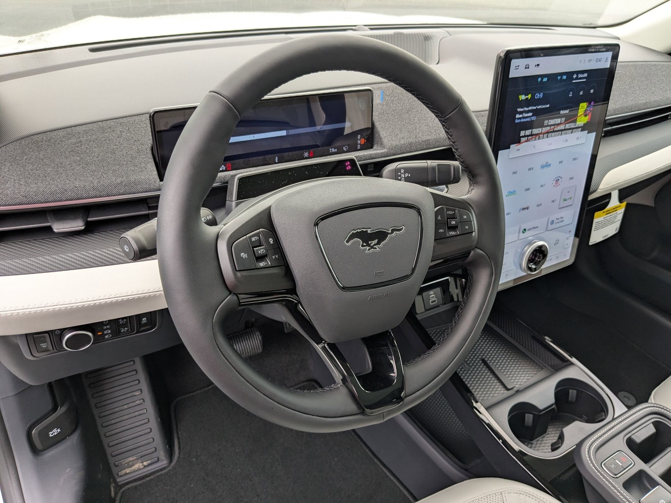 2025 Ford Mustang Mach-E Premium