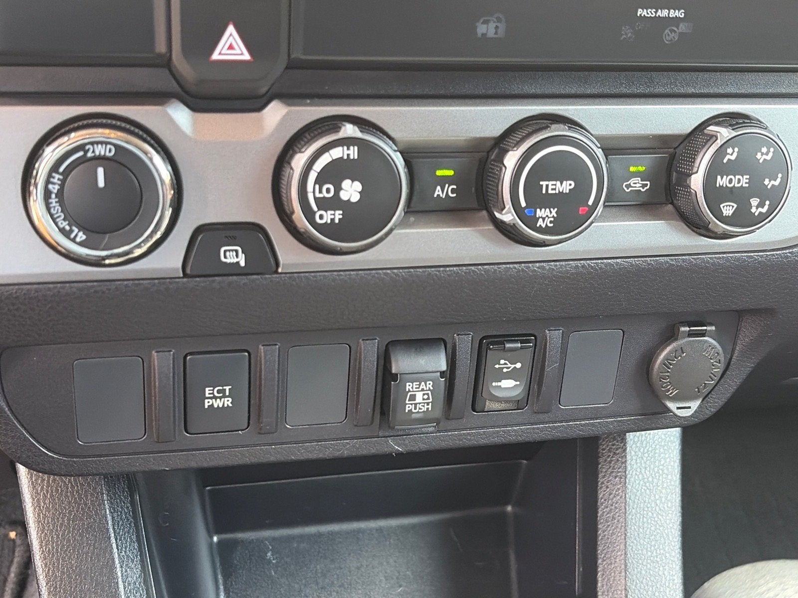 2019 Toyota Tacoma 4WD SR5